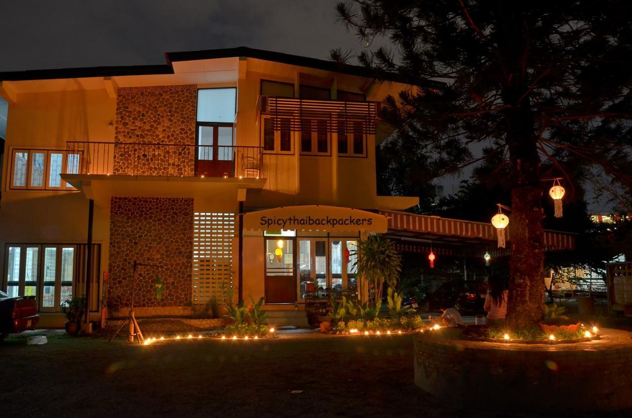 Spicythai Backpackers Chiang Mai Exterior foto